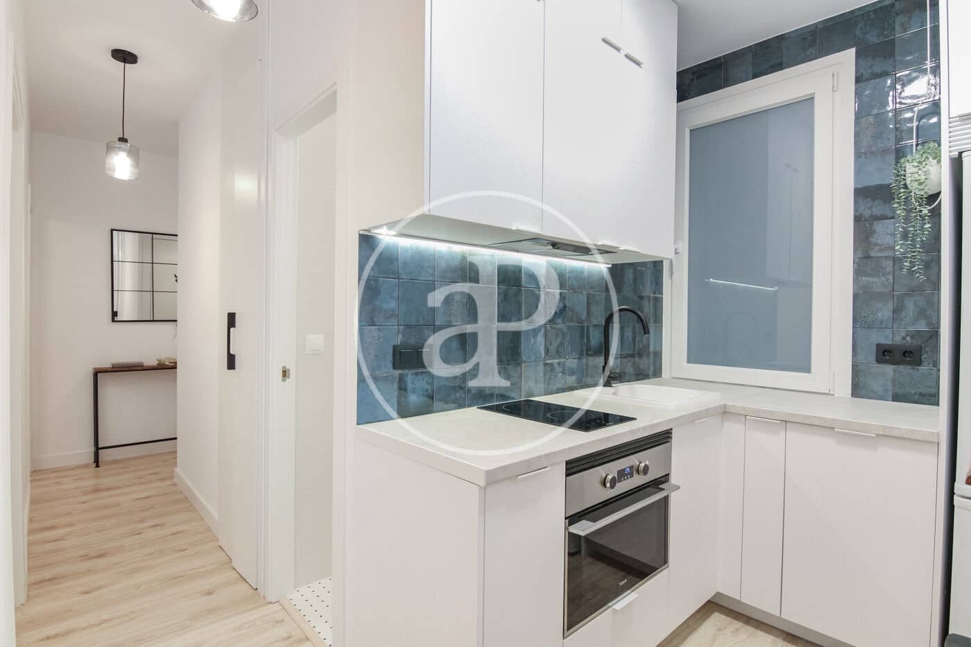 3 soveværelse Lejlighed til leje i Madrid by - € 2.400 (Ref: 9171758)