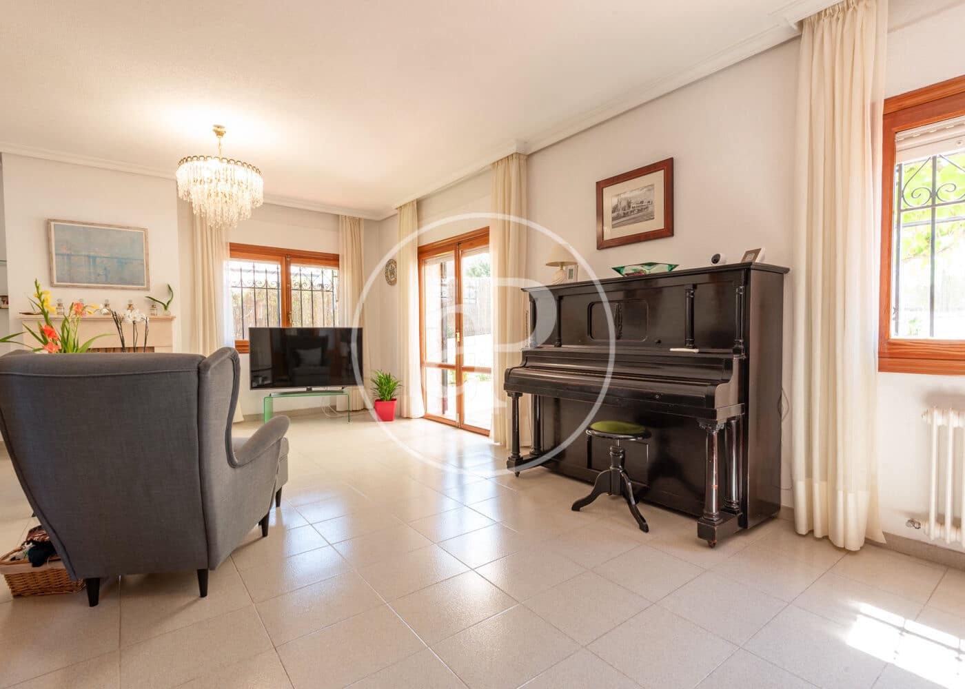 6 soveværelse Villa til salg i Pozuelo de Alarcon med swimmingpool - € 1.450.000 (Ref: 9171761)