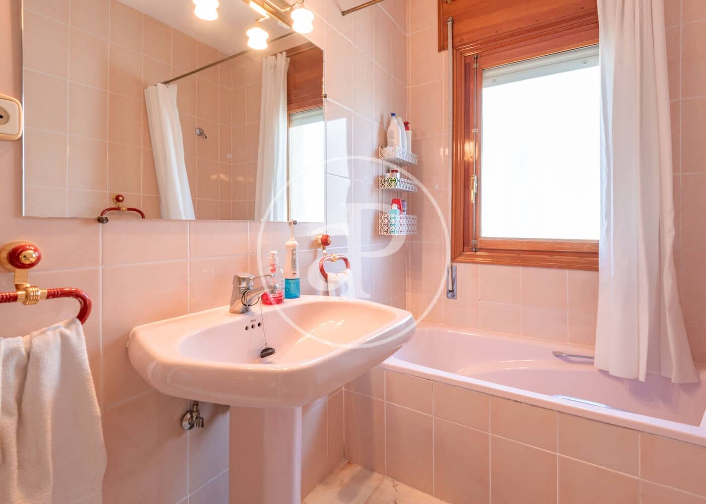 6 soveværelse Villa til salg i Pozuelo de Alarcon med swimmingpool - € 1.450.000 (Ref: 9171761)