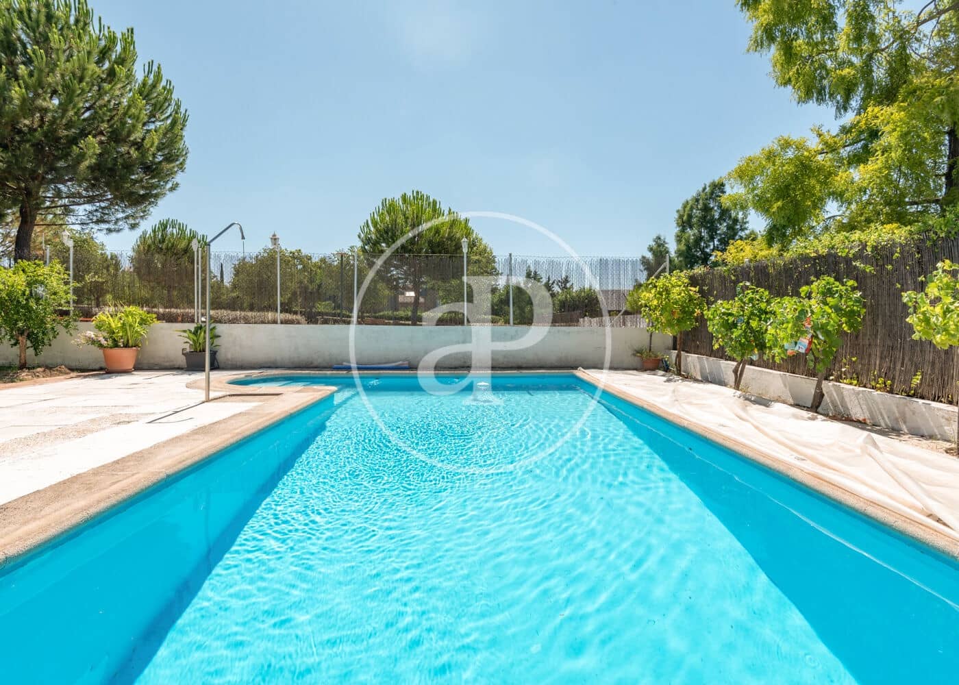6 soveværelse Villa til salg i Pozuelo de Alarcon med swimmingpool - € 1.450.000 (Ref: 9171761)