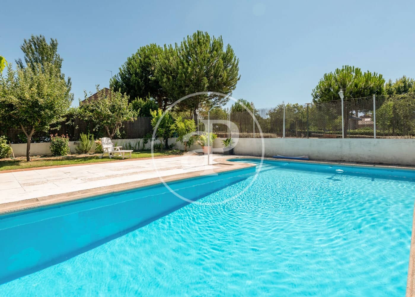 6 soveværelse Villa til salg i Pozuelo de Alarcon med swimmingpool - € 1.450.000 (Ref: 9171761)