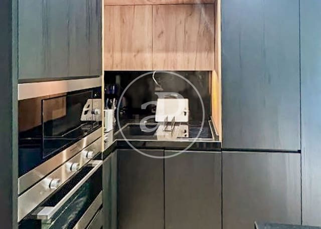 2 makuuhuone Huoneisto myytävänä paikassa Trafalgar, Madrid kaupunki - 815 000 € (Ref: 9183878)