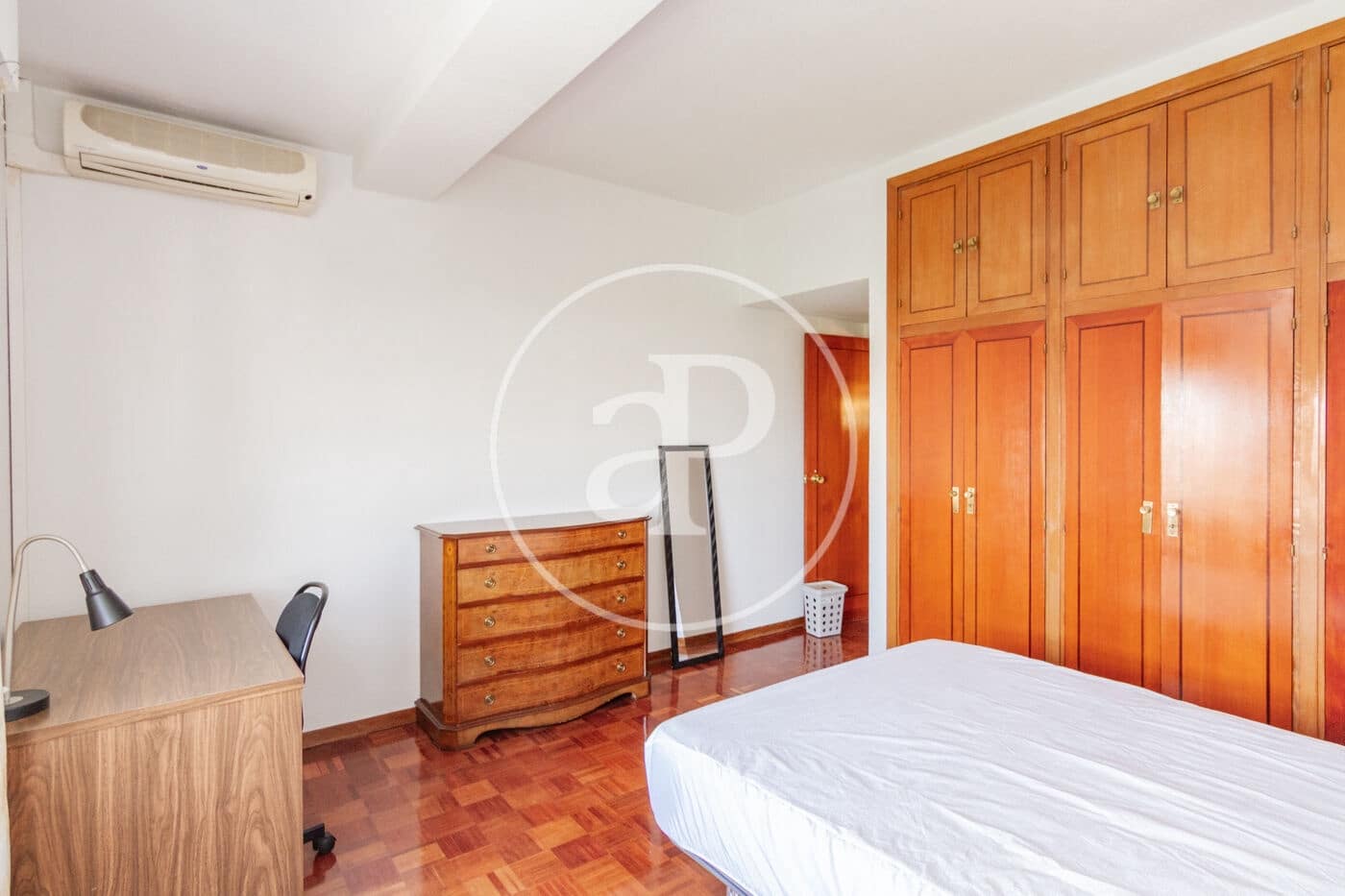 5 soveværelse Lejlighed til salg i Madrid by - € 1.875.000 (Ref: 9183879)