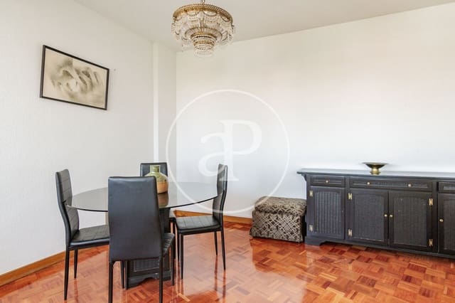 5 bedroom Apartment for sale in Argüelles, Madrid city - € 1,875,000 (Ref: 9183879)