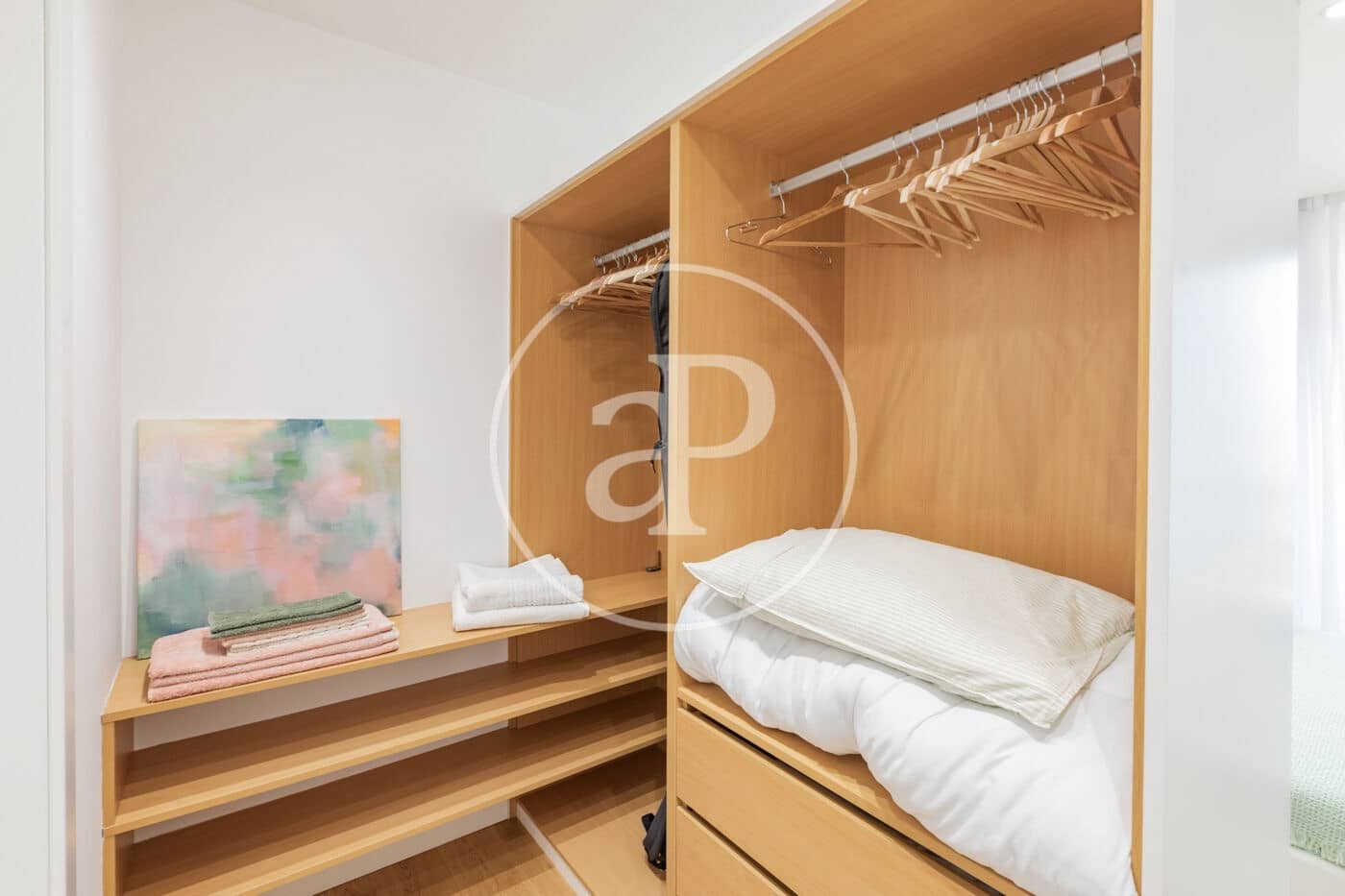 1 soveværelse Lejlighed til leje i Madrid by med swimmingpool - € 2.250 (Ref: 9185683)