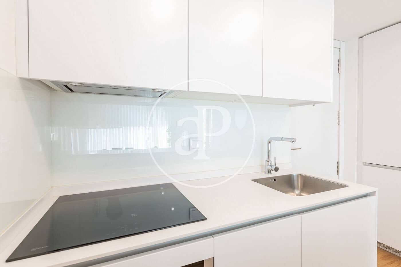 1 soveværelse Lejlighed til leje i Madrid by med swimmingpool - € 2.250 (Ref: 9185683)