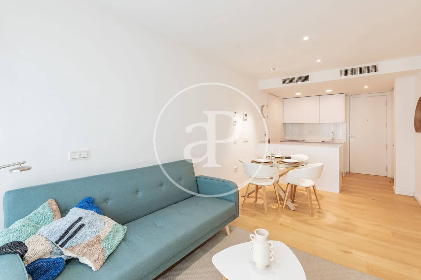 1 soveværelse Lejlighed til leje i Madrid by med swimmingpool - € 2.250 (Ref: 9185683)