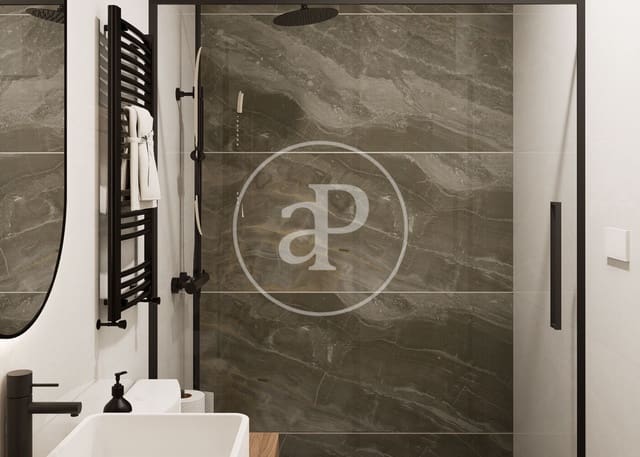 5 Zimmer Apartment zu verkaufen in Embajadores, Madrid Stadt - 1.099.000 € (Ref: 9187181)