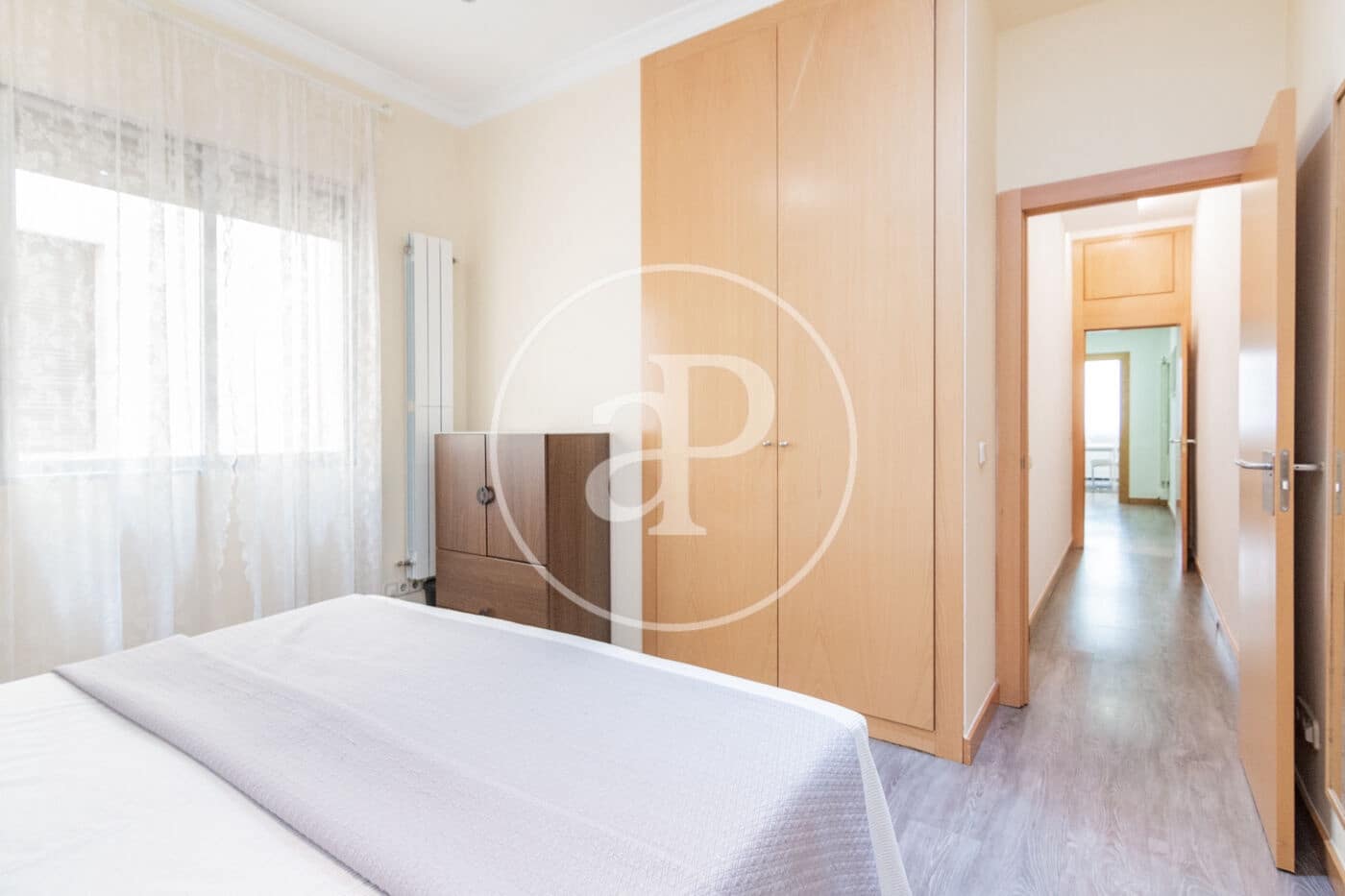 2 slaapkamer Appartement te huur in Madrid stad - € 2.500 (Ref: 9192568)