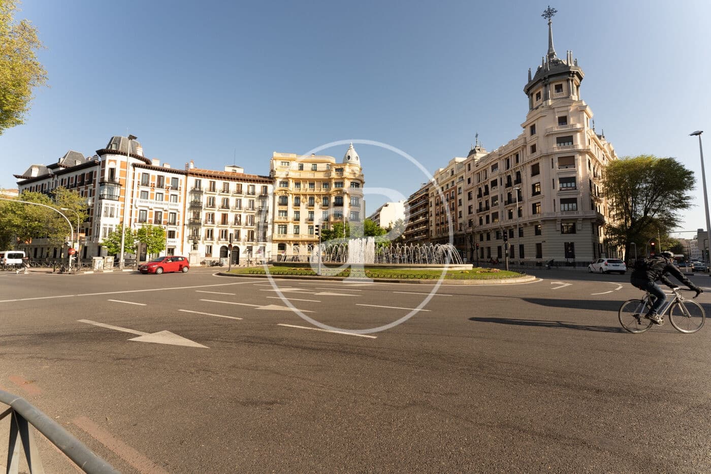 2 bedroom Apartment for rent in Madrid city - € 2,500 (Ref: 9192568)