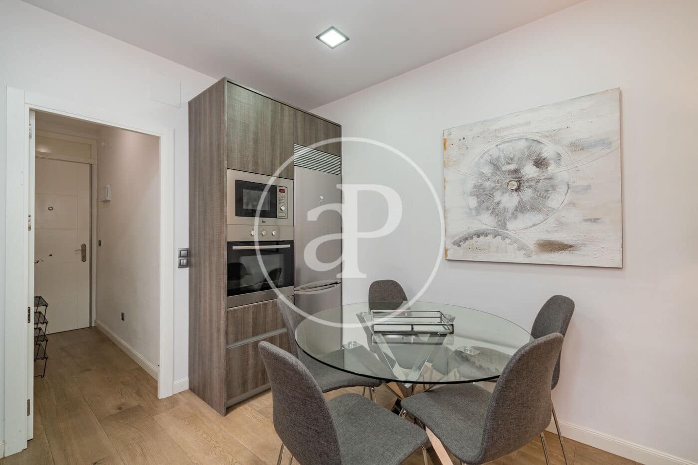 3 quarto Apartamento para arrendar em Madrid cidade - 2 600 € (Ref: 9194014)