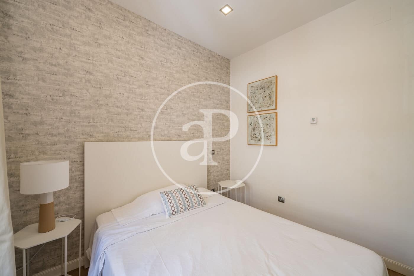 3 quarto Apartamento para arrendar em Madrid cidade - 2 600 € (Ref: 9194014)