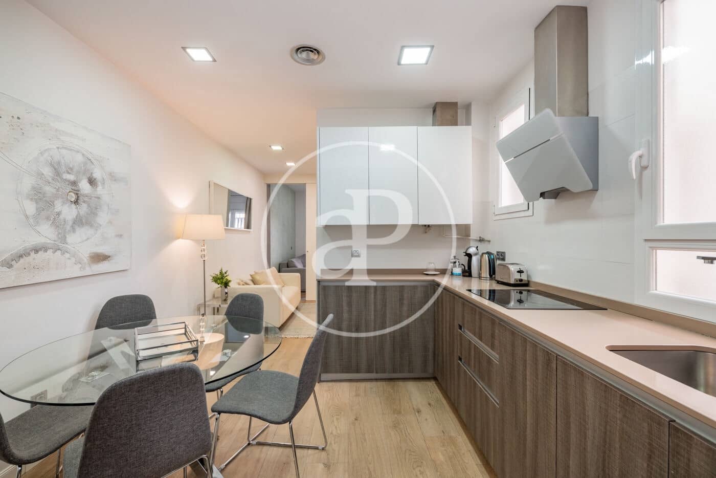 3 quarto Apartamento para arrendar em Madrid cidade - 2 600 € (Ref: 9194014)