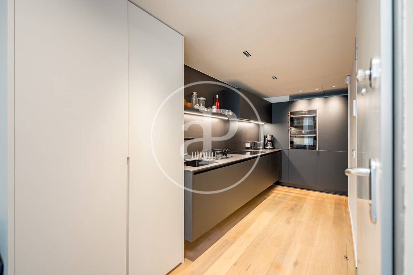 2 soveværelse Lejlighed til salg i Madrid by - € 1.680.000 (Ref: 9197966)