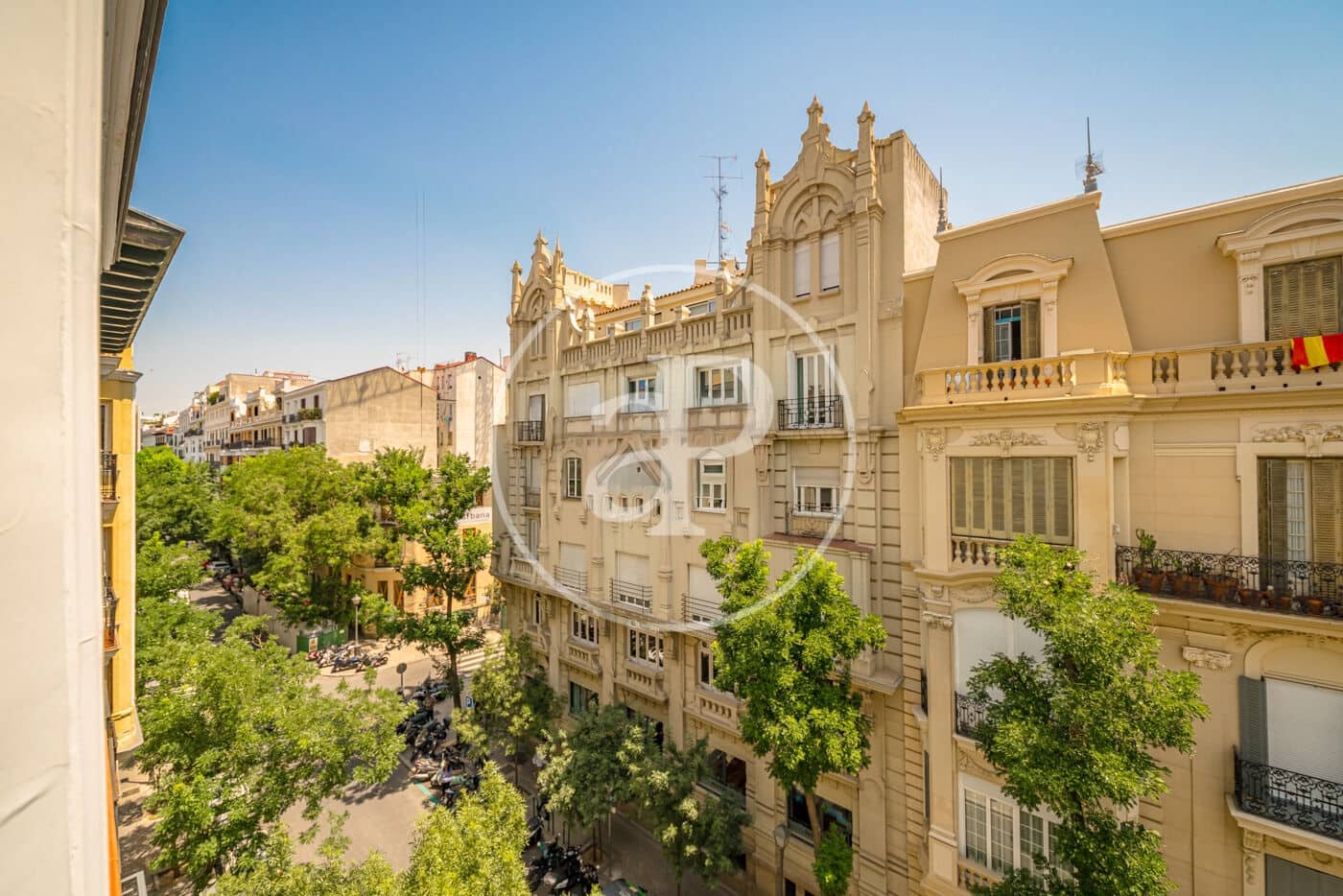 2 soveværelse Lejlighed til salg i Madrid by - € 1.680.000 (Ref: 9197966)