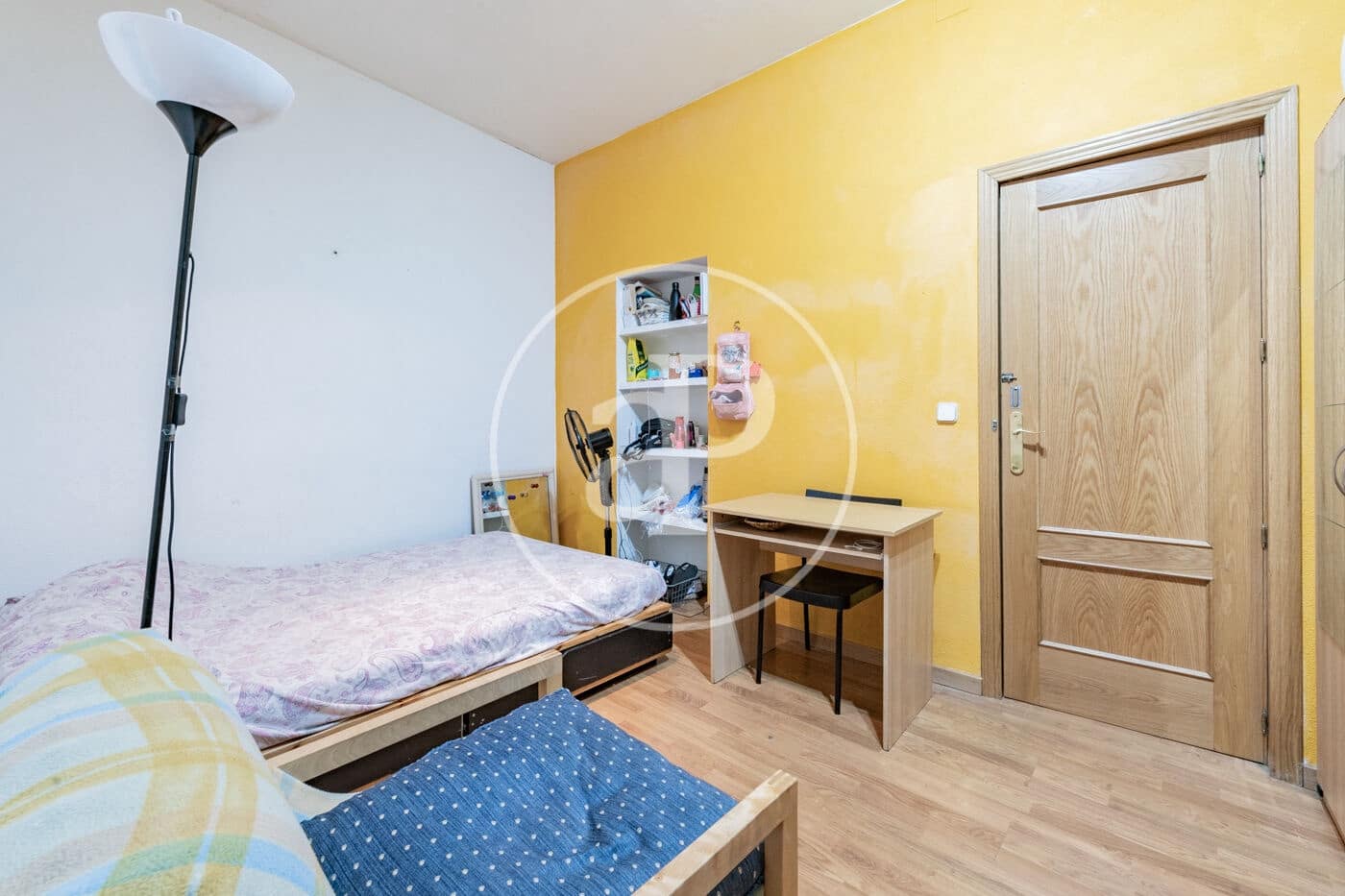4 soveværelse Lejlighed til salg i Madrid by - € 390.000 (Ref: 9200733)