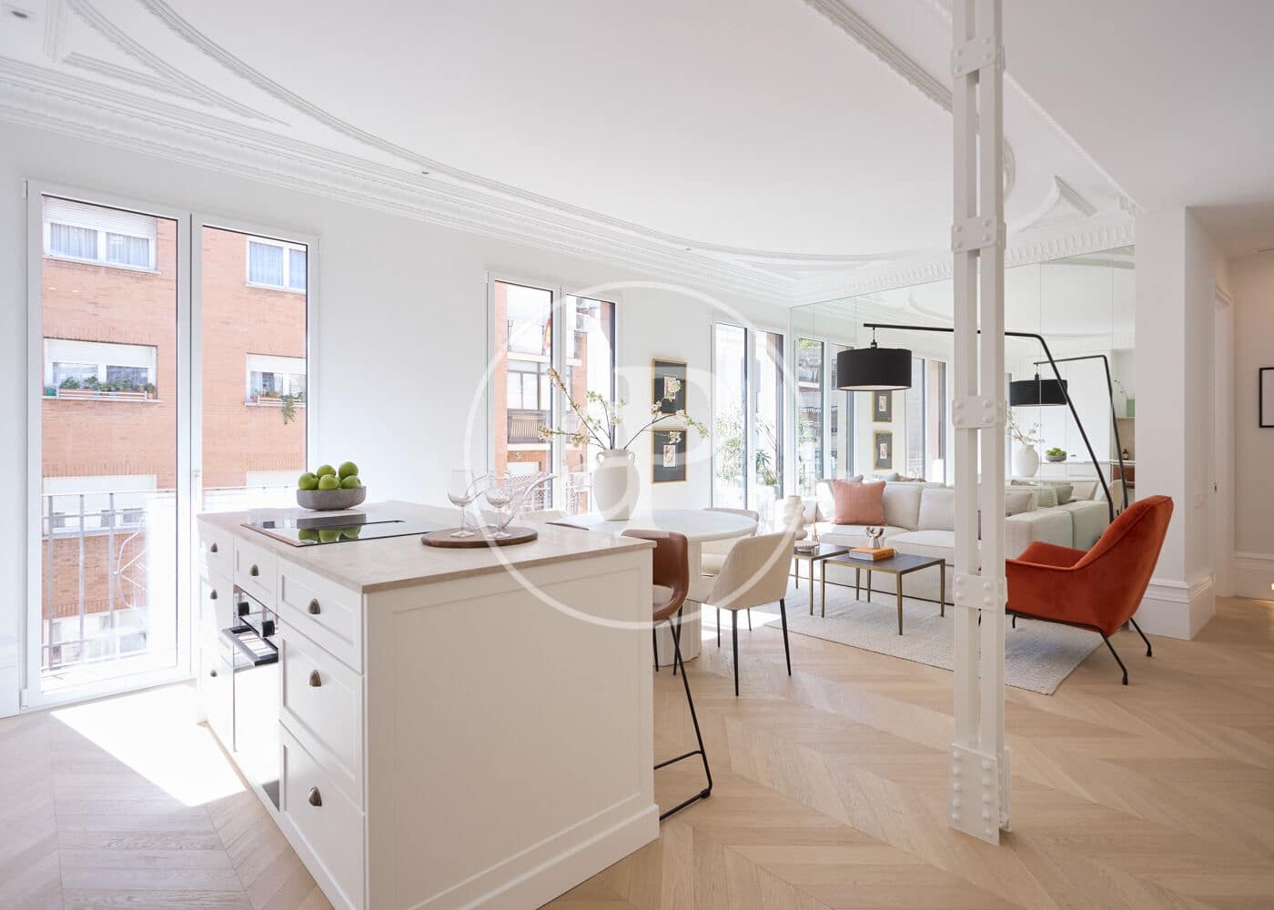 3 soveværelse Lejlighed til salg i Madrid by - € 1.480.000 (Ref: 9200742)