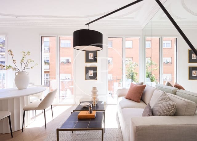 3 sovrum Lägenhet till salu i Lista, Madrid stad - 1 480 000 € (Ref: 9200742)