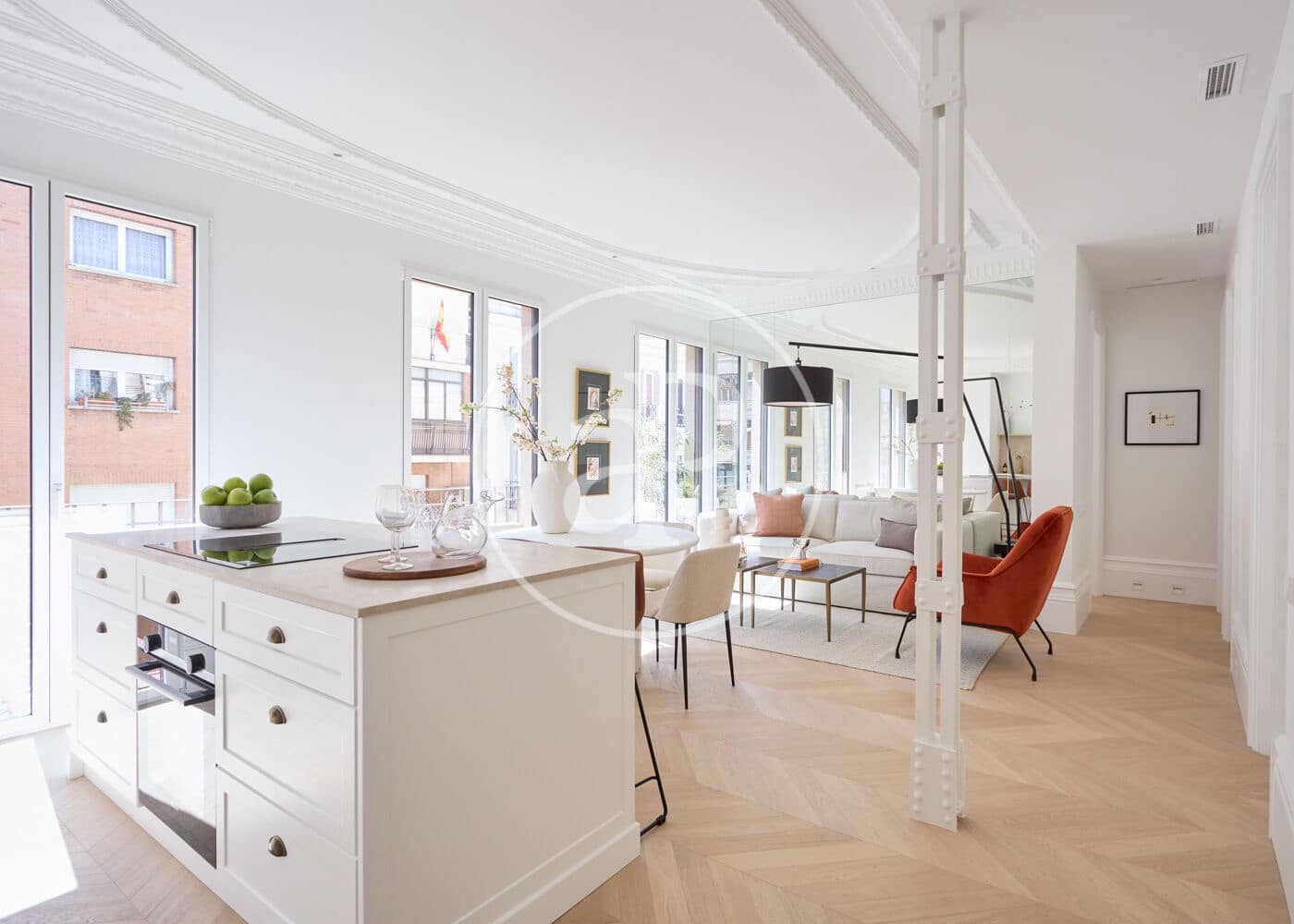 3 soveværelse Lejlighed til salg i Madrid by - € 1.480.000 (Ref: 9200742)