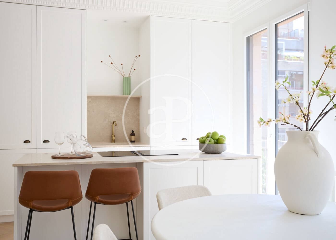 3 soveværelse Lejlighed til salg i Madrid by - € 1.480.000 (Ref: 9200742)