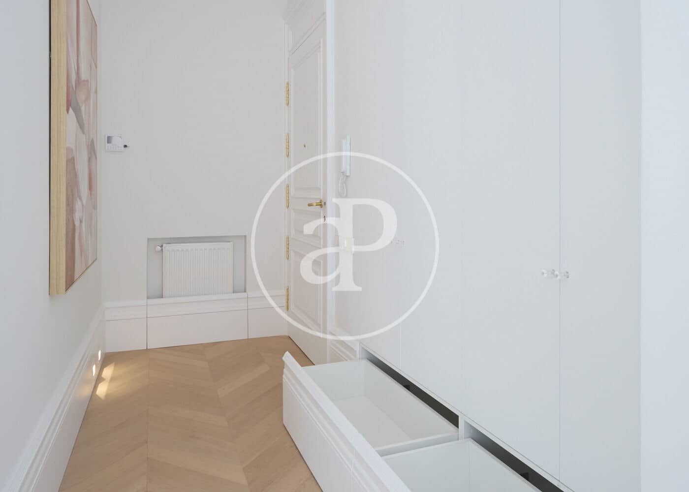 3 soveværelse Lejlighed til salg i Madrid by - € 1.480.000 (Ref: 9200742)