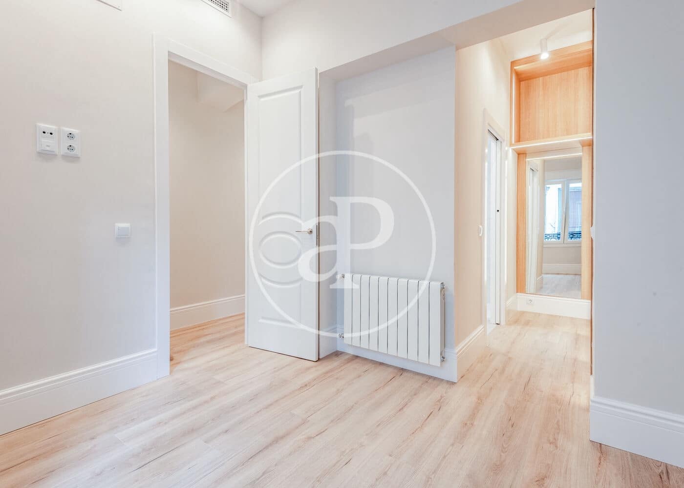 3 soveværelse Lejlighed til salg i Madrid by - € 1.650.000 (Ref: 9200743)