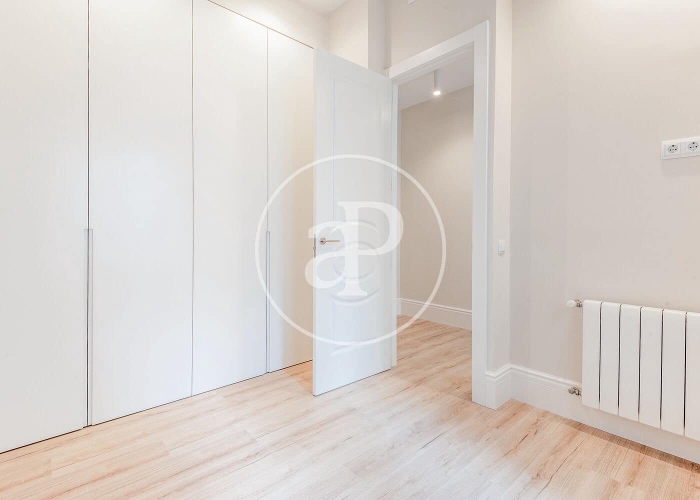 3 soveværelse Lejlighed til salg i Madrid by - € 1.650.000 (Ref: 9200743)