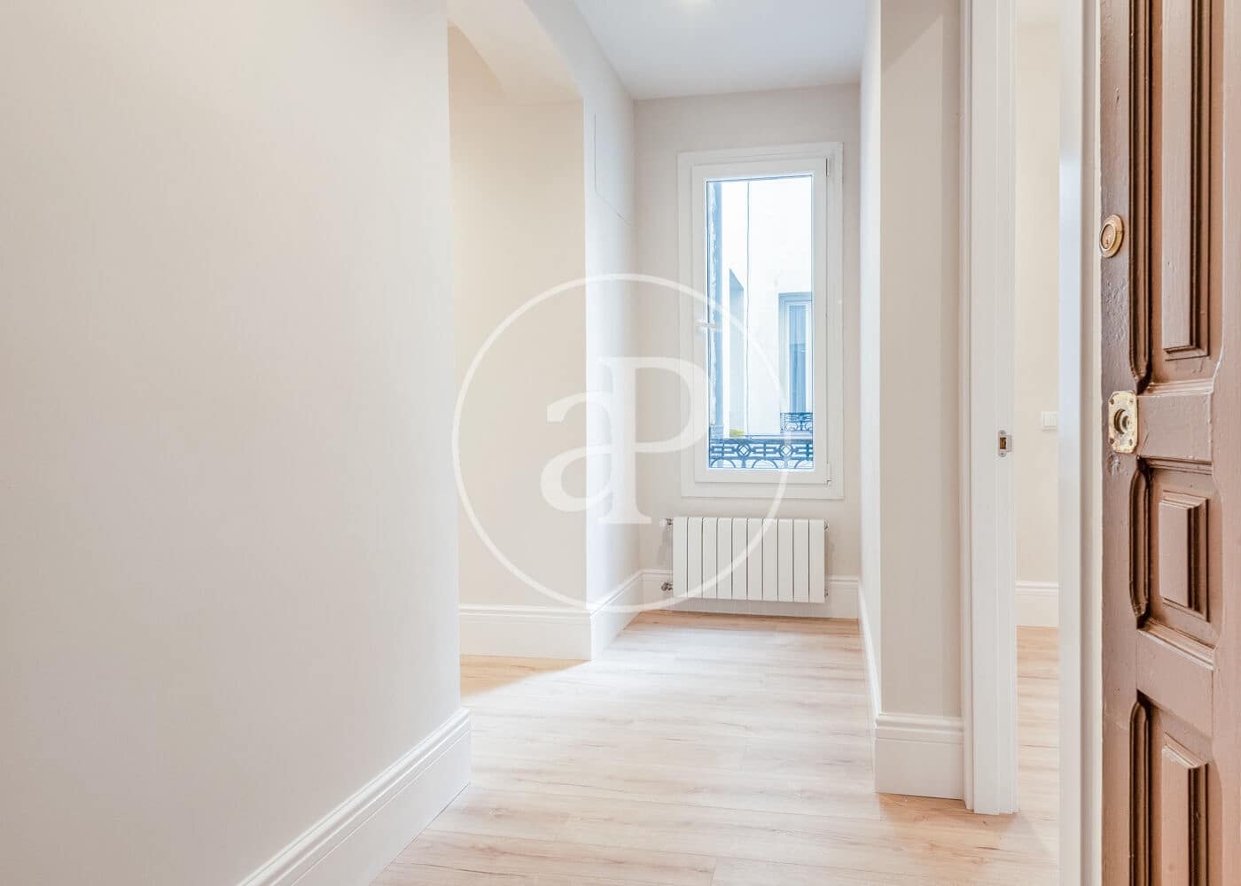 3 soveværelse Lejlighed til salg i Madrid by - € 1.650.000 (Ref: 9200743)