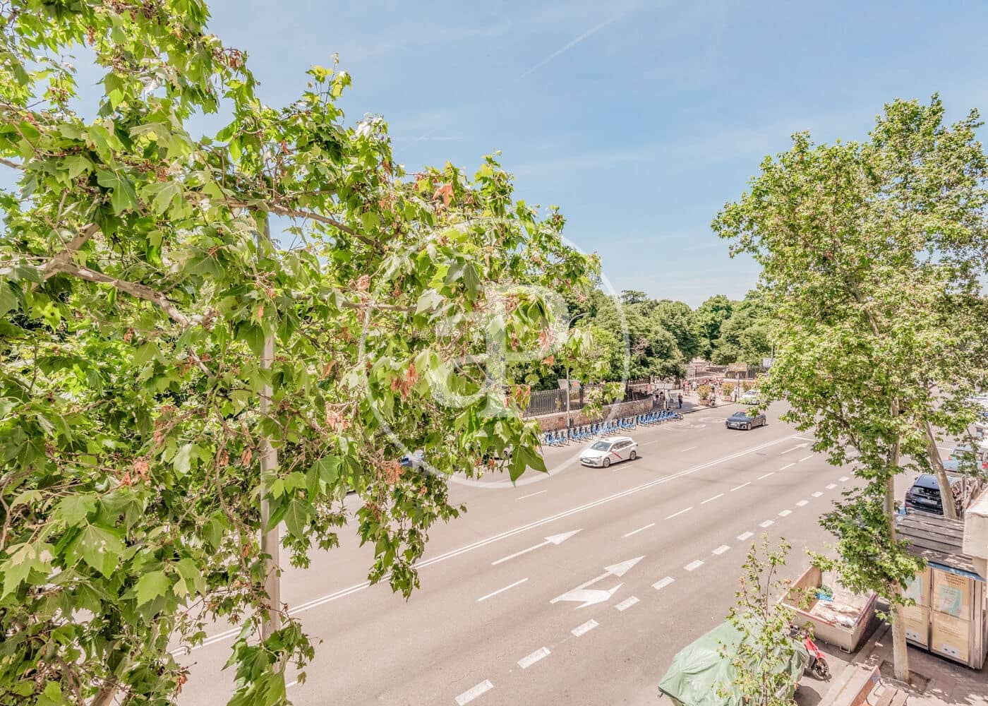 3 soveværelse Lejlighed til salg i Madrid by - € 1.650.000 (Ref: 9200743)