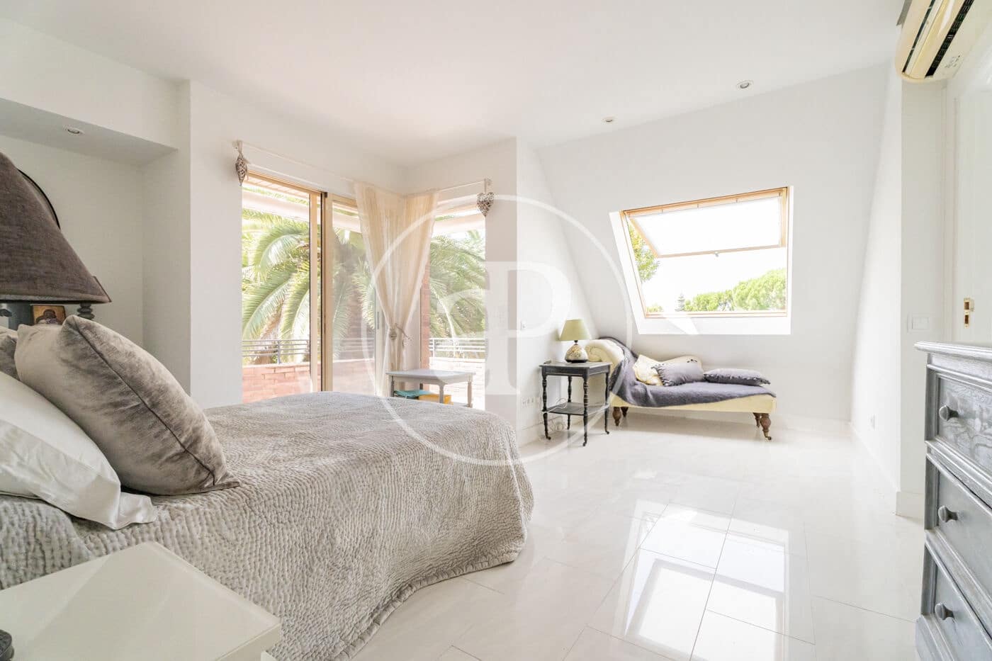 7 soveværelse Villa til salg i Boadilla del Monte med swimmingpool - € 3.200.000 (Ref: 9202638)