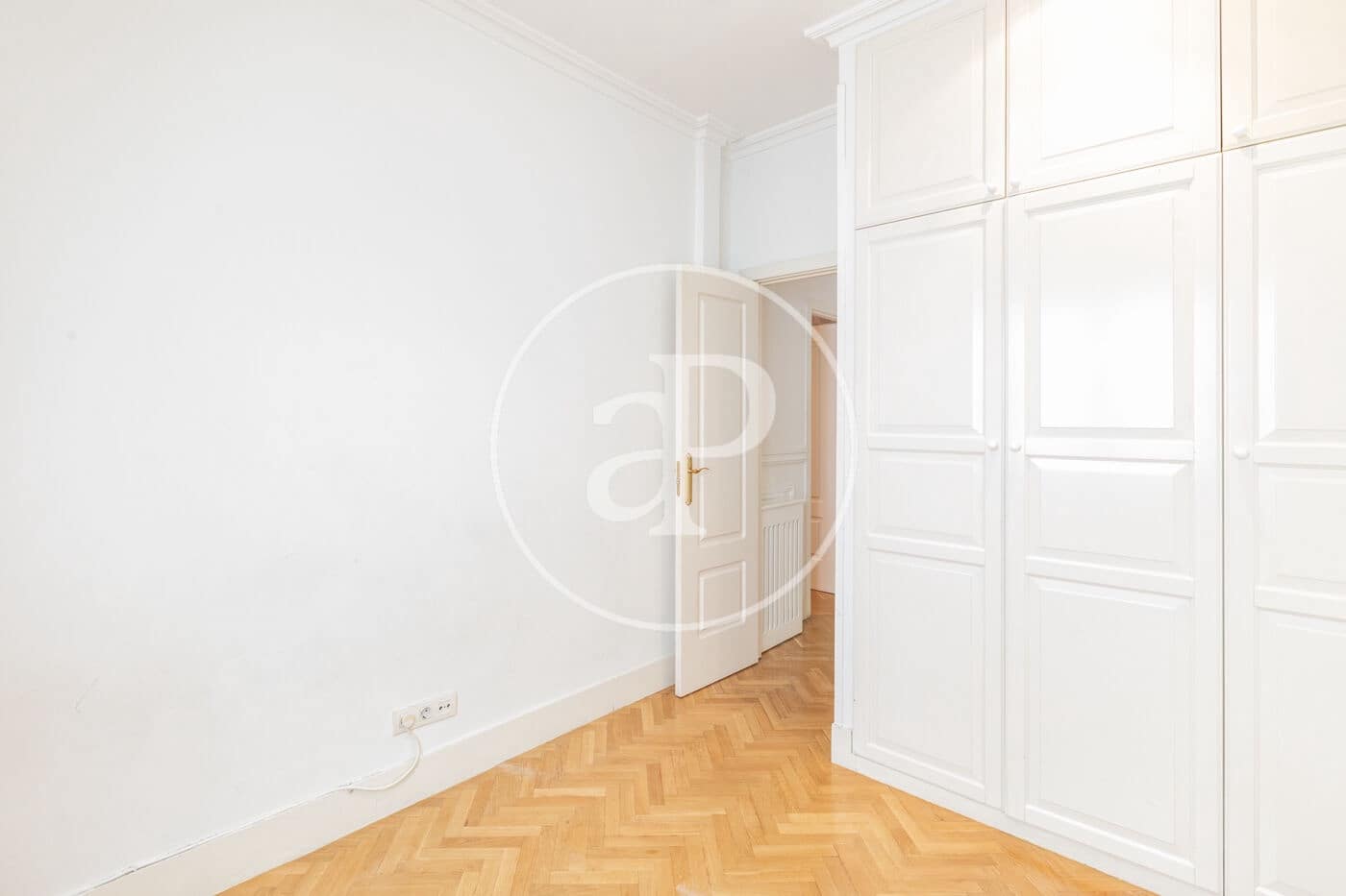 3 soveværelse Lejlighed til leje i Madrid by - € 3.300 (Ref: 9206808)