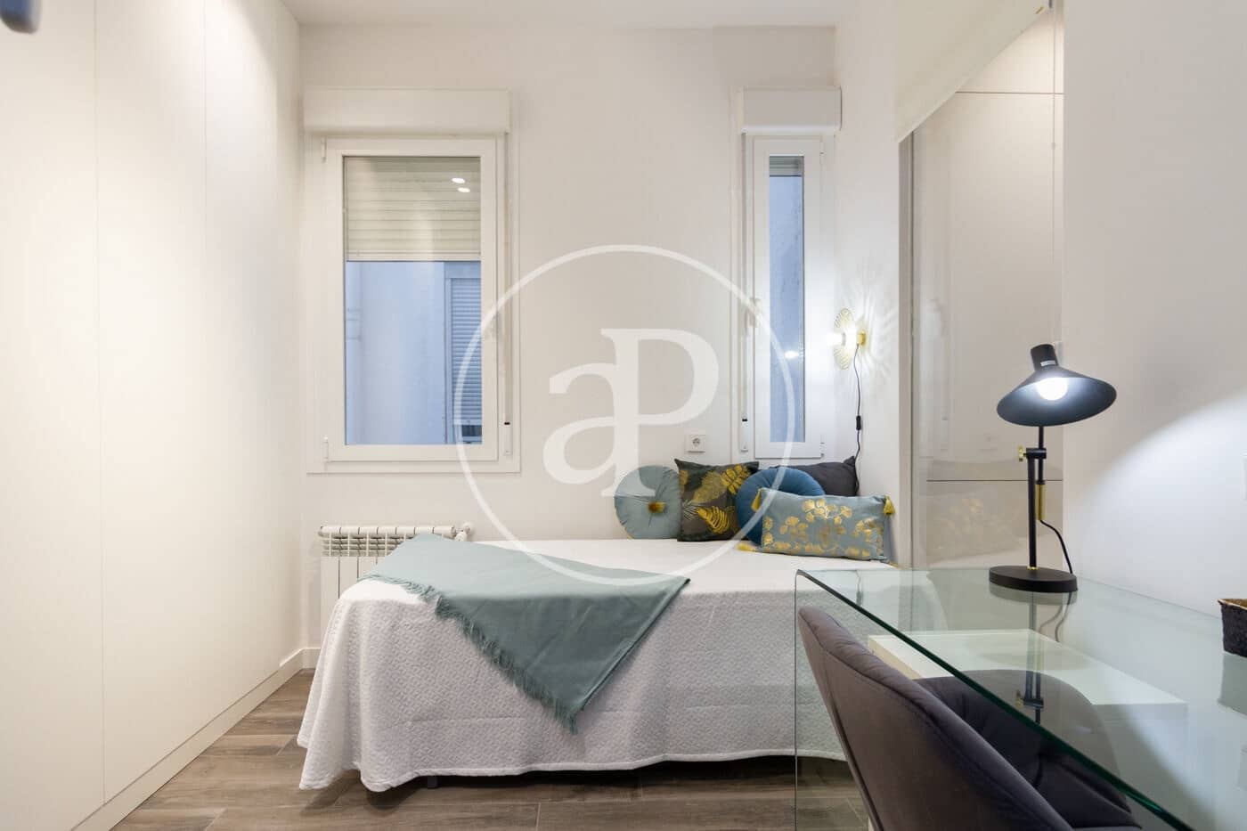 2 quarto Apartamento para arrendar em Madrid cidade - 2 700 € (Ref: 9208575)