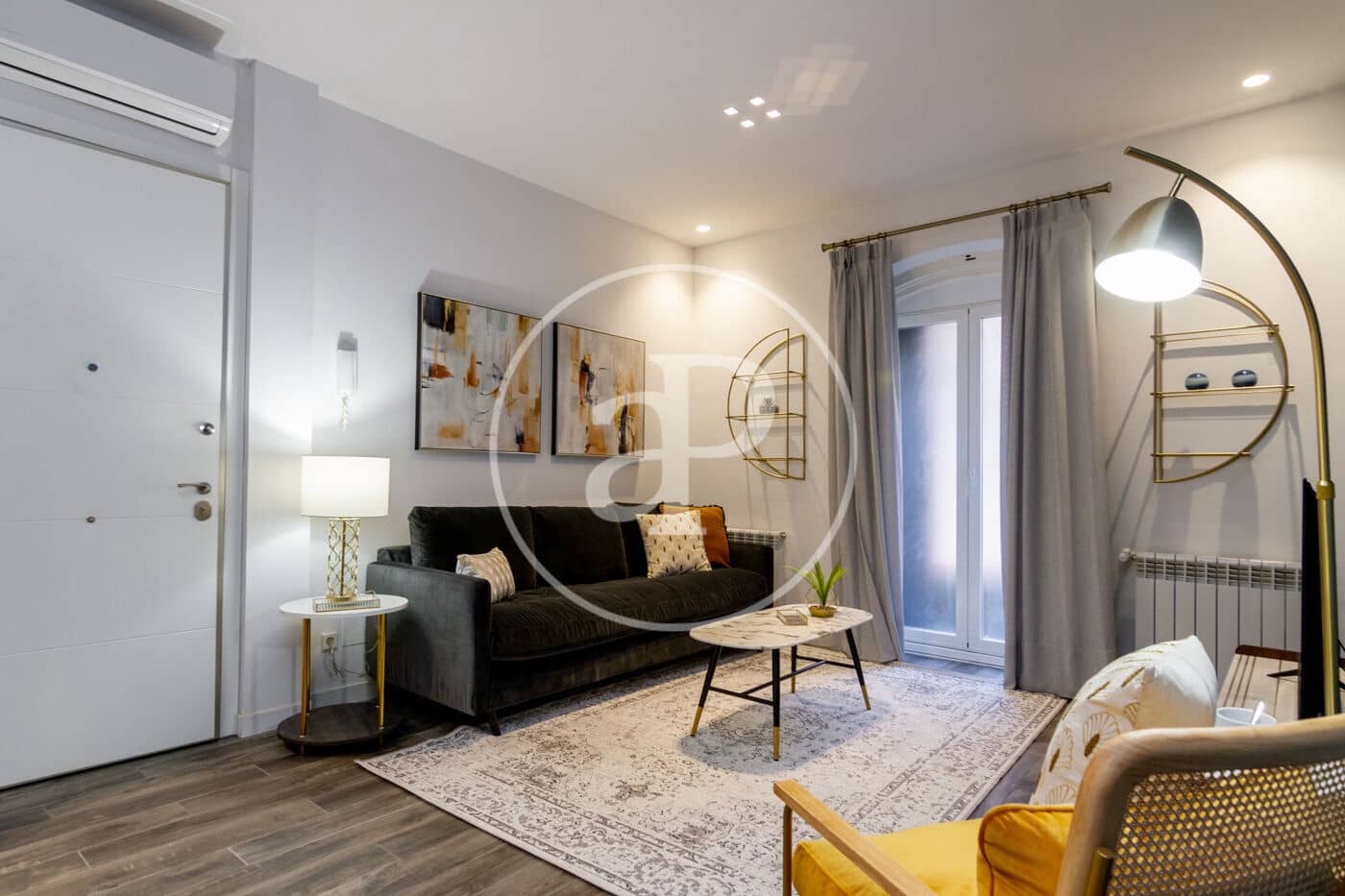 2 quarto Apartamento para arrendar em Madrid cidade - 2 700 € (Ref: 9208575)