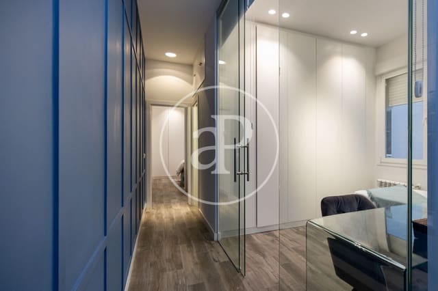 2 soveværelse Lejlighed til leje i Castellana, Madrid by - € 2.700 (Ref: 9208575)