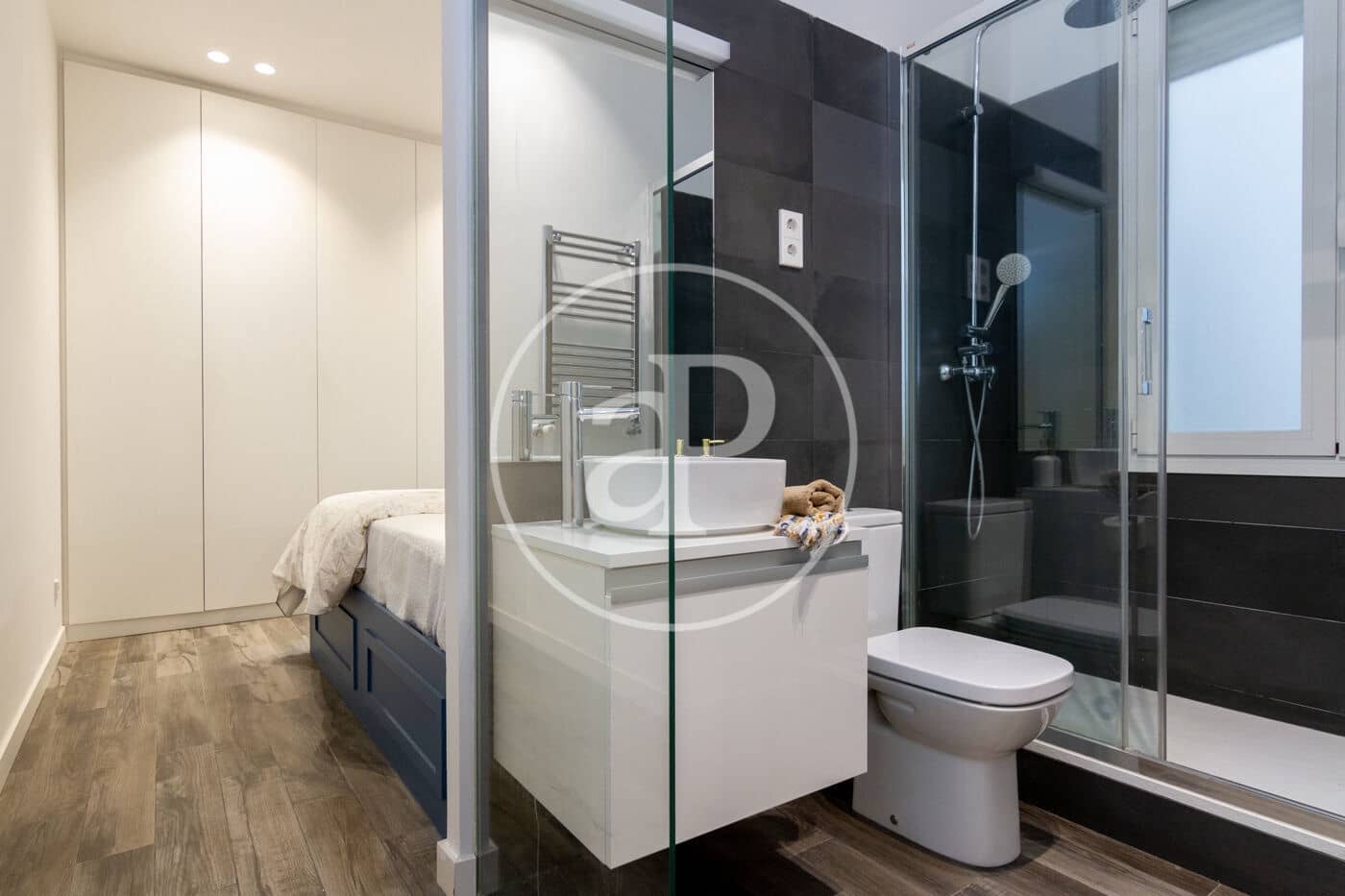 2 quarto Apartamento para arrendar em Madrid cidade - 2 700 € (Ref: 9208575)