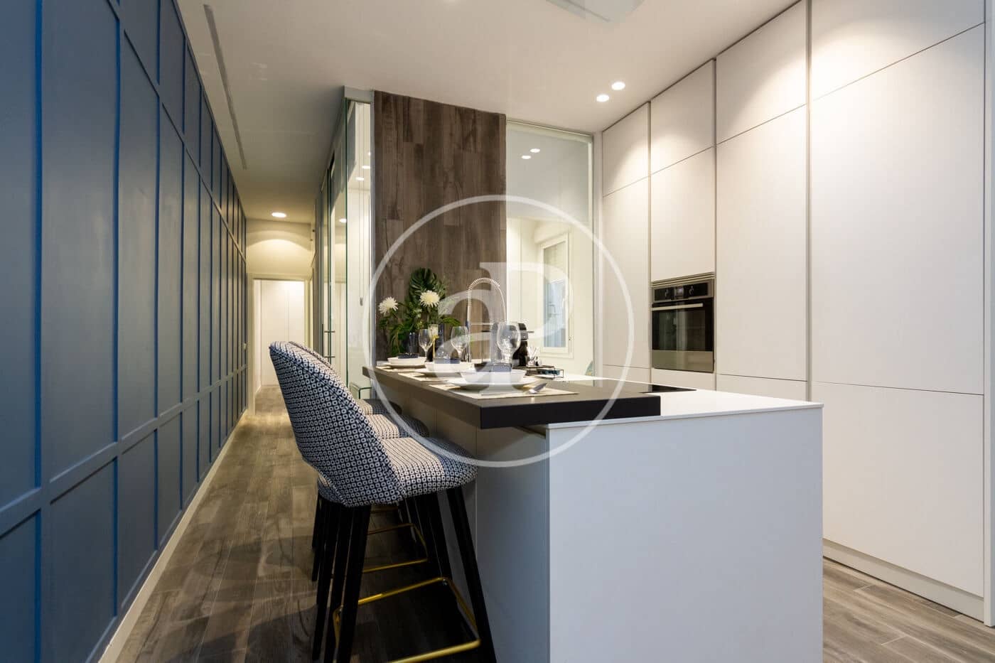 2 quarto Apartamento para arrendar em Madrid cidade - 2 700 € (Ref: 9208575)