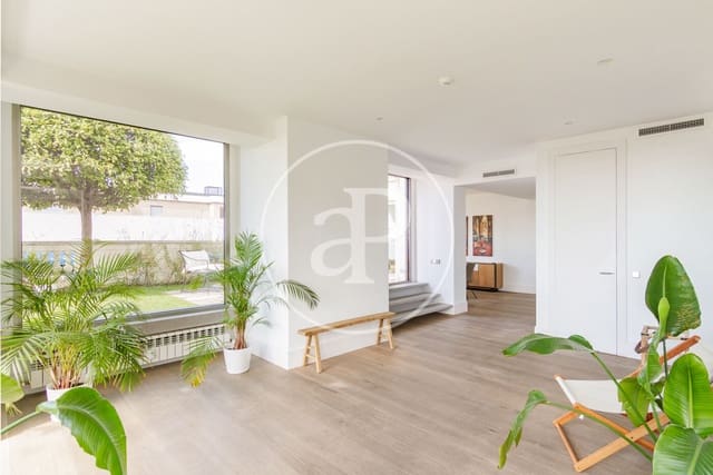 6 quarto Apartamento para arrendar em Castellana, Madrid cidade - 21 000 € (Ref: 9208577)