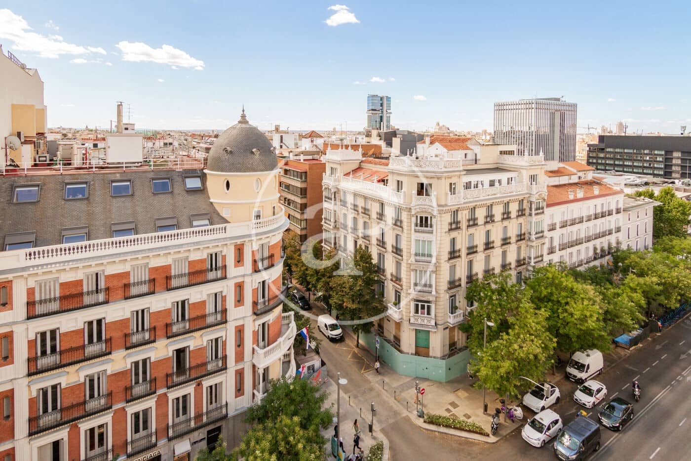 6 soverom Leilighet til leie i Madrid by - € 21 000 (Ref: 9208577)