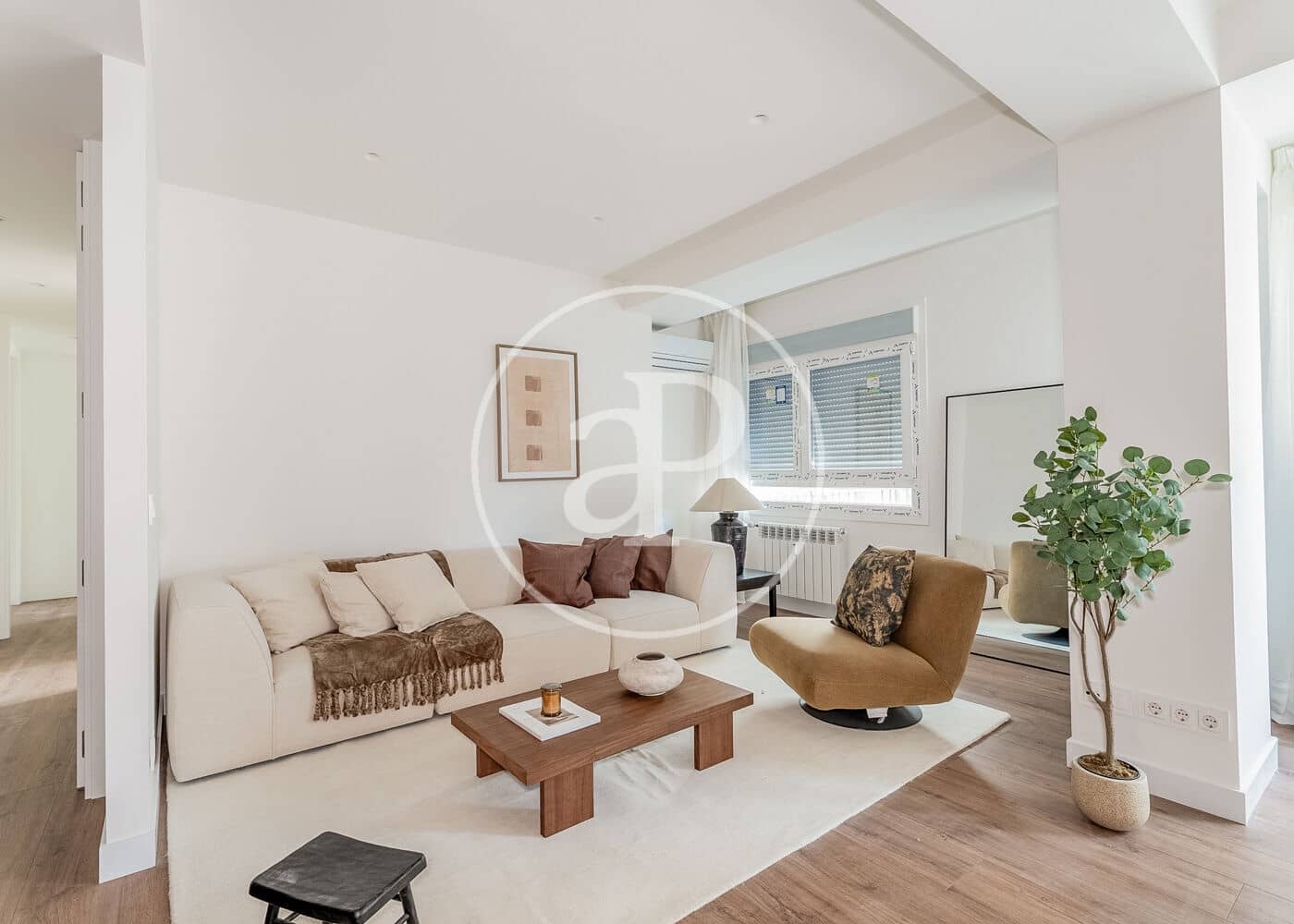 2 sovrum Lägenhet till salu i Madrid stad - 990 000 € (Ref: 9215406)