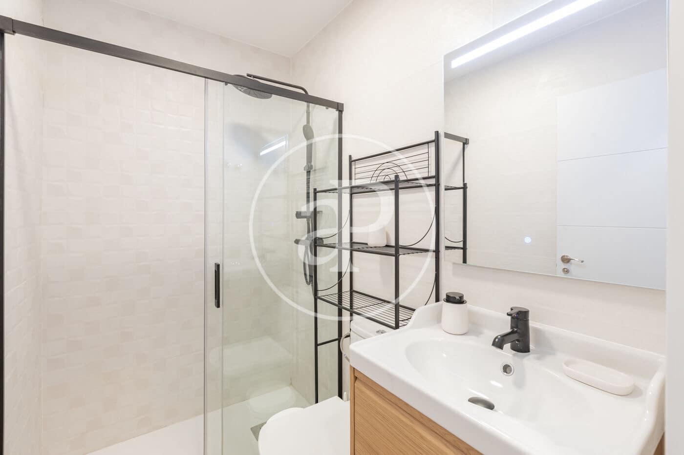 1 bedroom Apartment for rent in Madrid city - € 1,600 (Ref: 9217755)