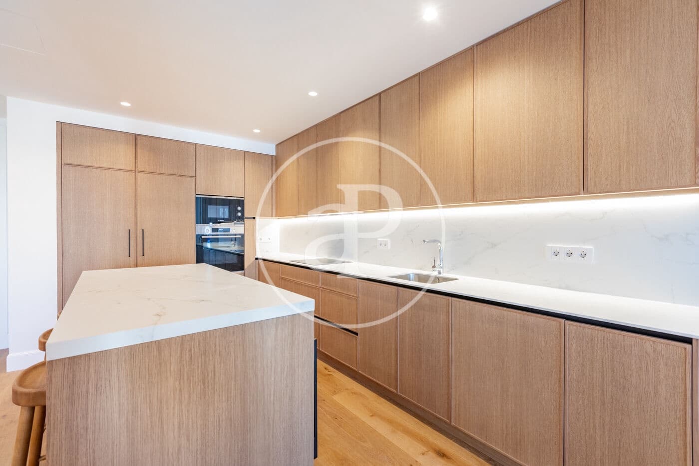 3 soveværelse Lejlighed til salg i Madrid by - € 2.550.000 (Ref: 9227031)