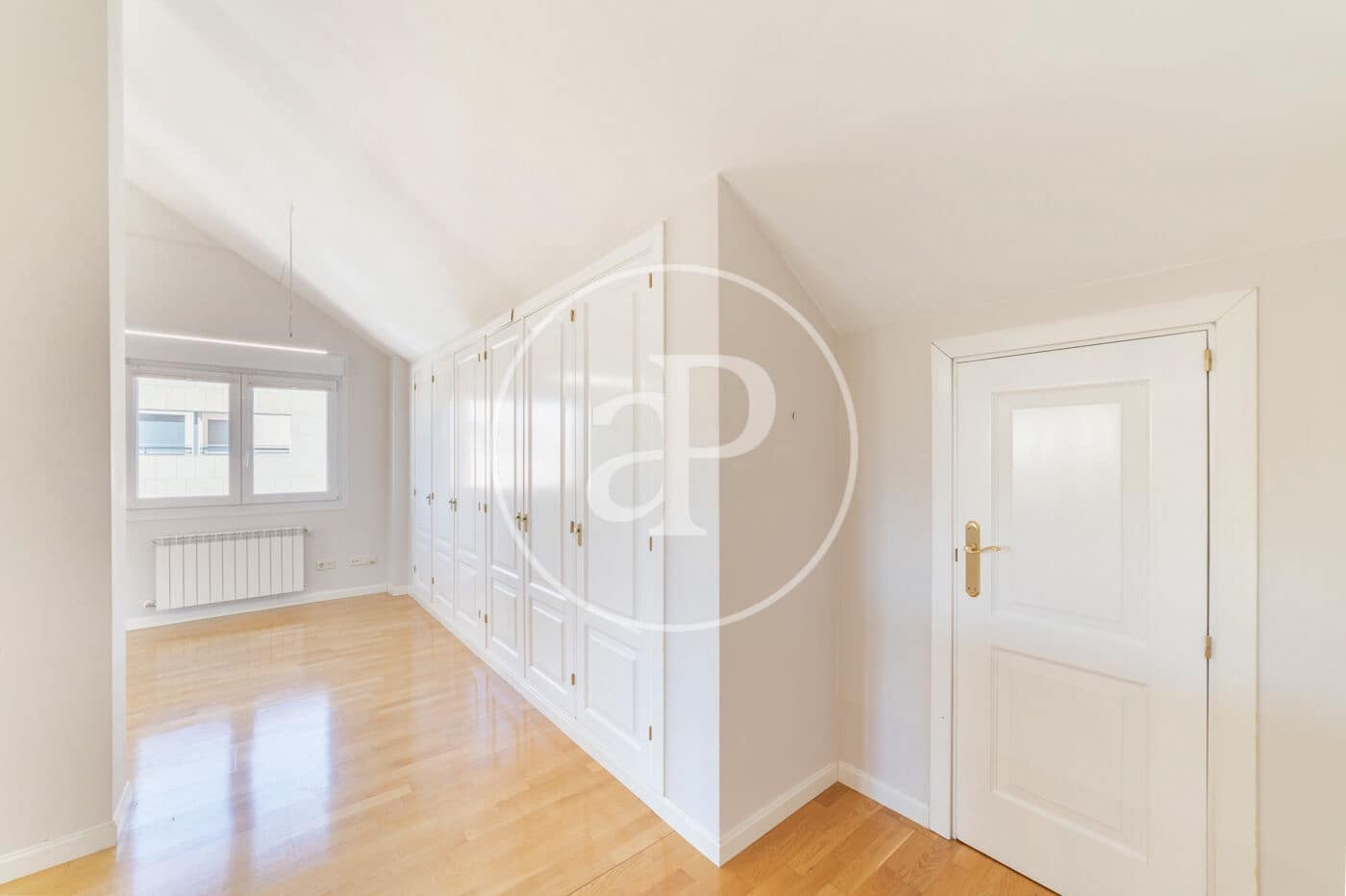 6 soveværelse Villa til leje i Madrid by - € 3.950 (Ref: 9232905)