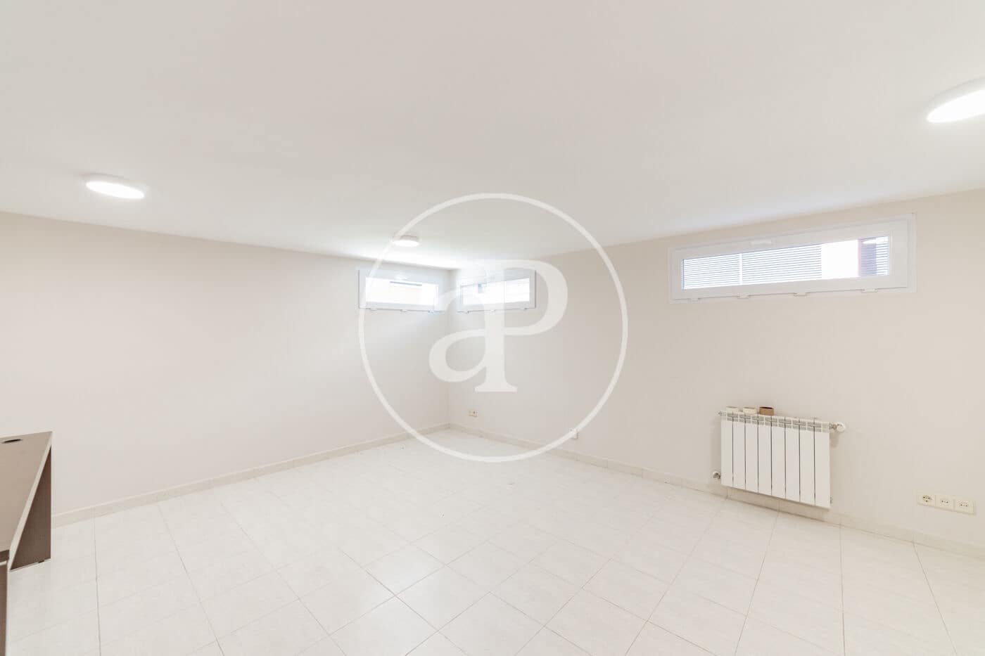 6 soveværelse Villa til leje i Madrid by - € 3.950 (Ref: 9232905)