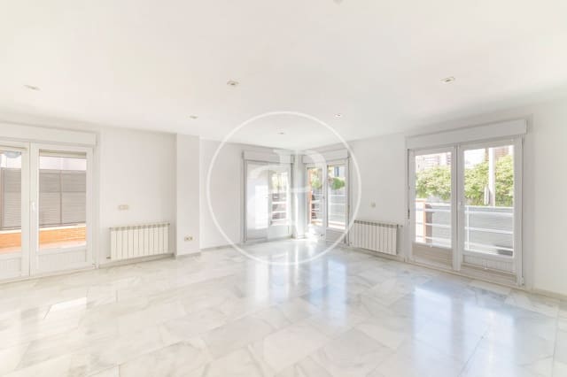 6 soverom Villa til leie i Peñagrande, Madrid by - € 3 950 (Ref: 9232905)