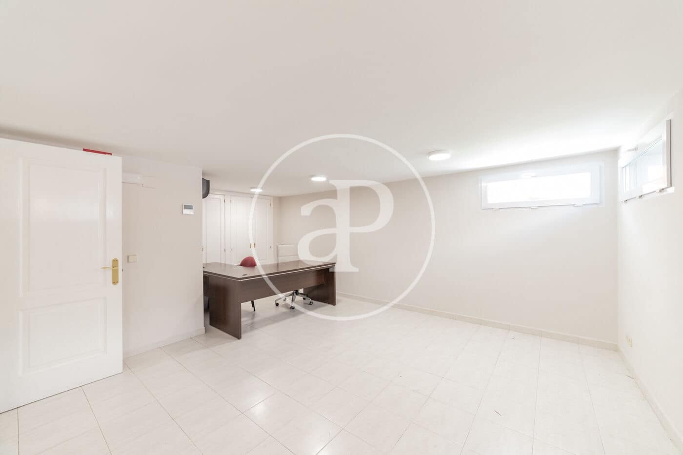 6 soveværelse Villa til leje i Madrid by - € 3.950 (Ref: 9232905)