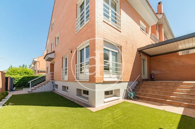 6 soverom Villa til leie i Peñagrande, Madrid by - € 3 950 (Ref: 9232905)