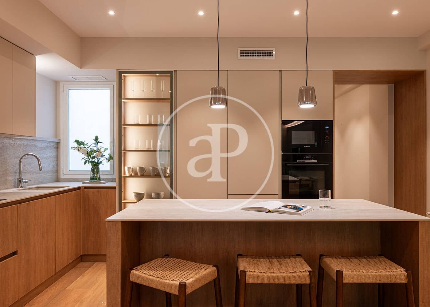 3 bedroom Apartment for sale in Madrid city - € 1,695,000 (Ref: 9232909)