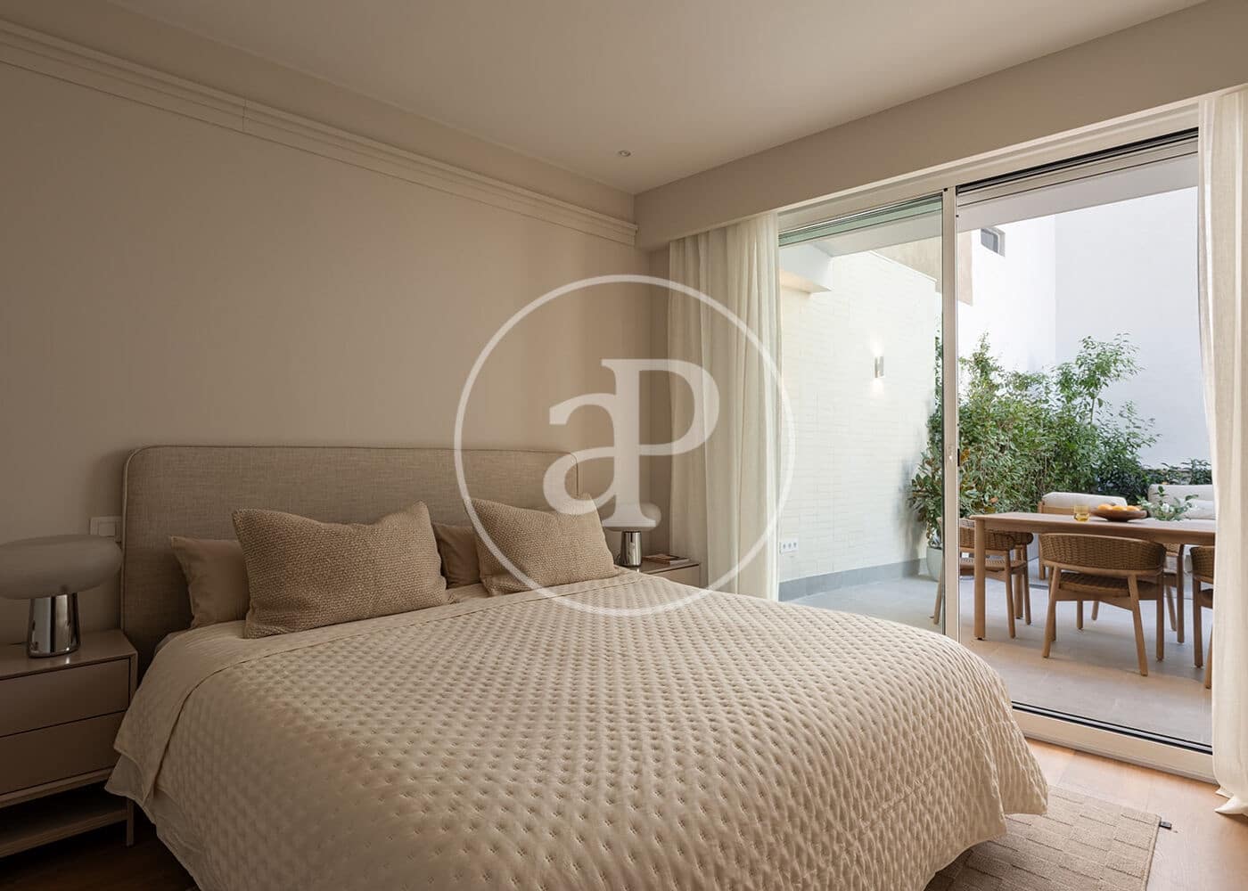 3 bedroom Apartment for sale in Madrid city - € 1,695,000 (Ref: 9232909)