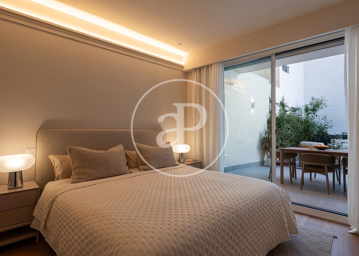 3 bedroom Apartment for sale in Madrid city - € 1,695,000 (Ref: 9232909)