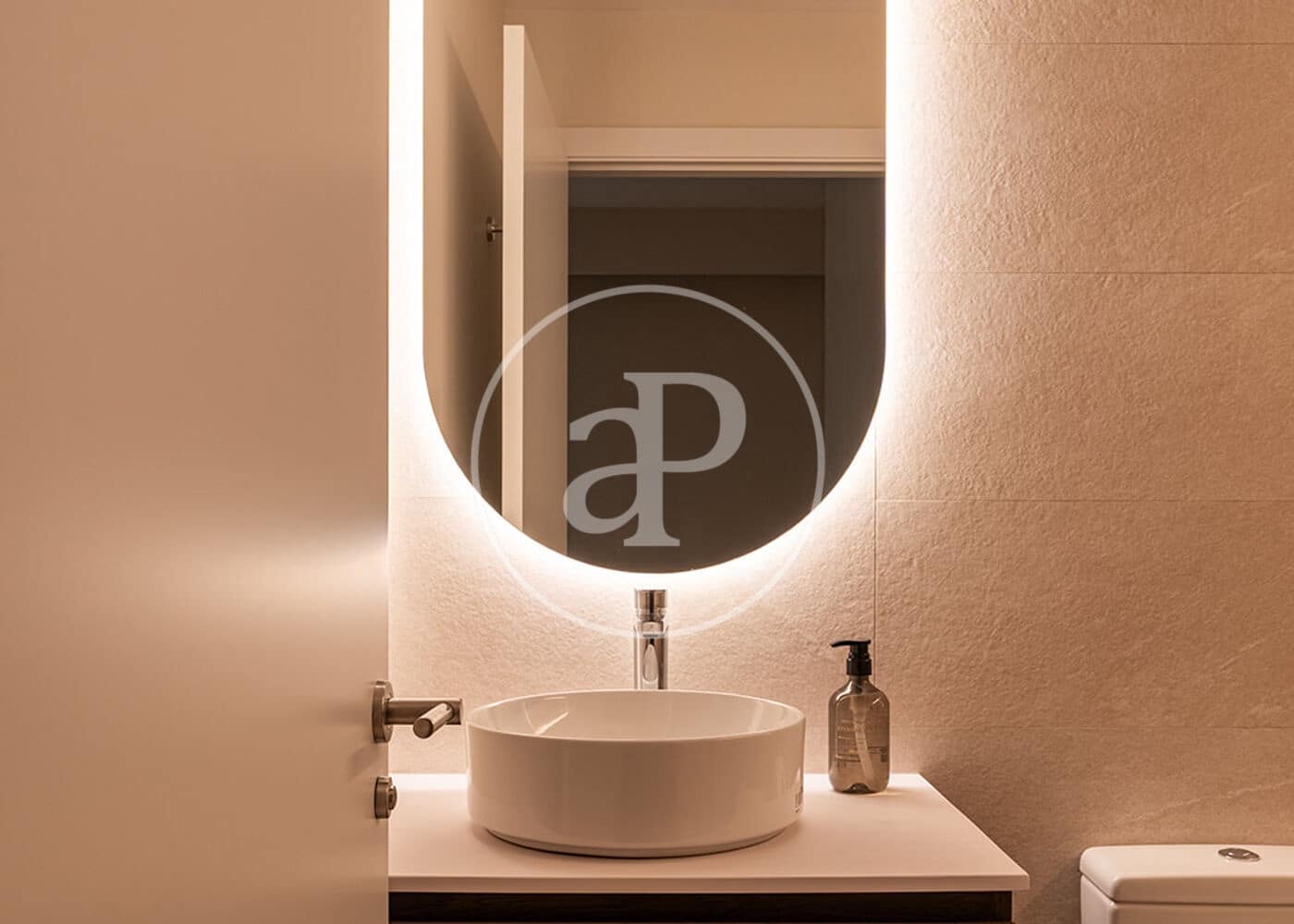 3 bedroom Apartment for sale in Madrid city - € 1,695,000 (Ref: 9232909)